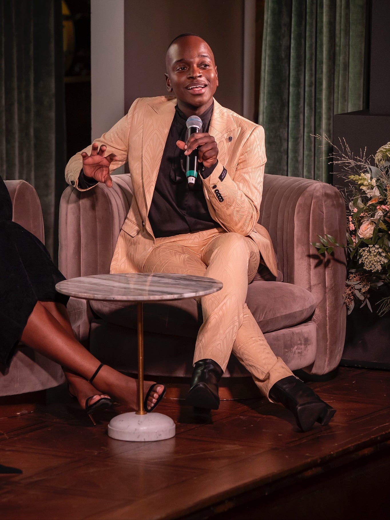 Had the BEST time on the panel at the ‘Real Housewives of London’ finale with @sky_uk & @hayusocial - after a fabulous dinner, myself @melis